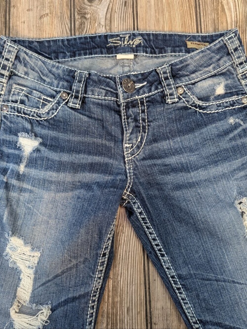 Silver Jeans Co. W27 Frances Flare Distressed Denim Jeans - Picture 4 of 10